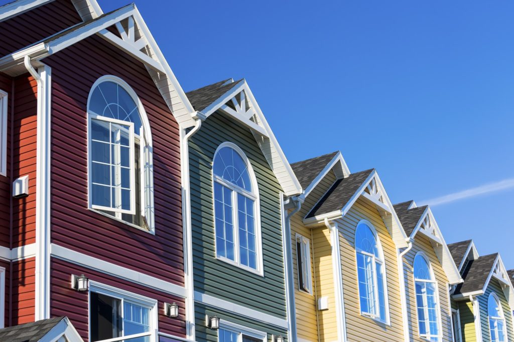 Considering the pros and cons of vinyl siding when remodeling your home.