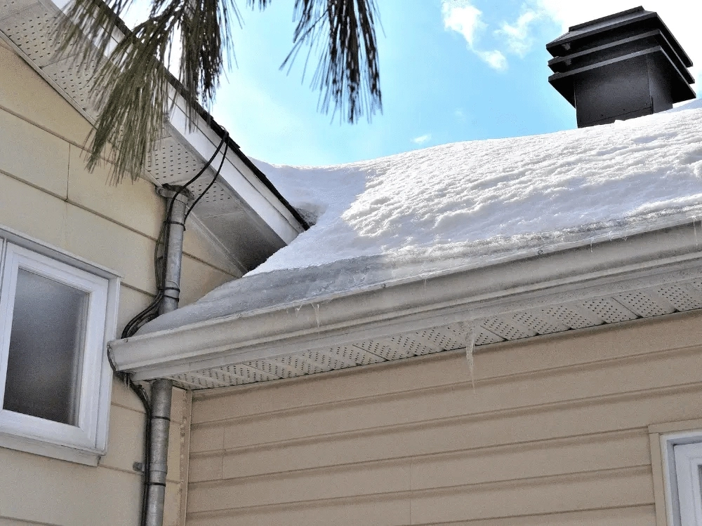 Winter Roof Damage: How to Spot Early Warning Signs Before It Gets Expensive